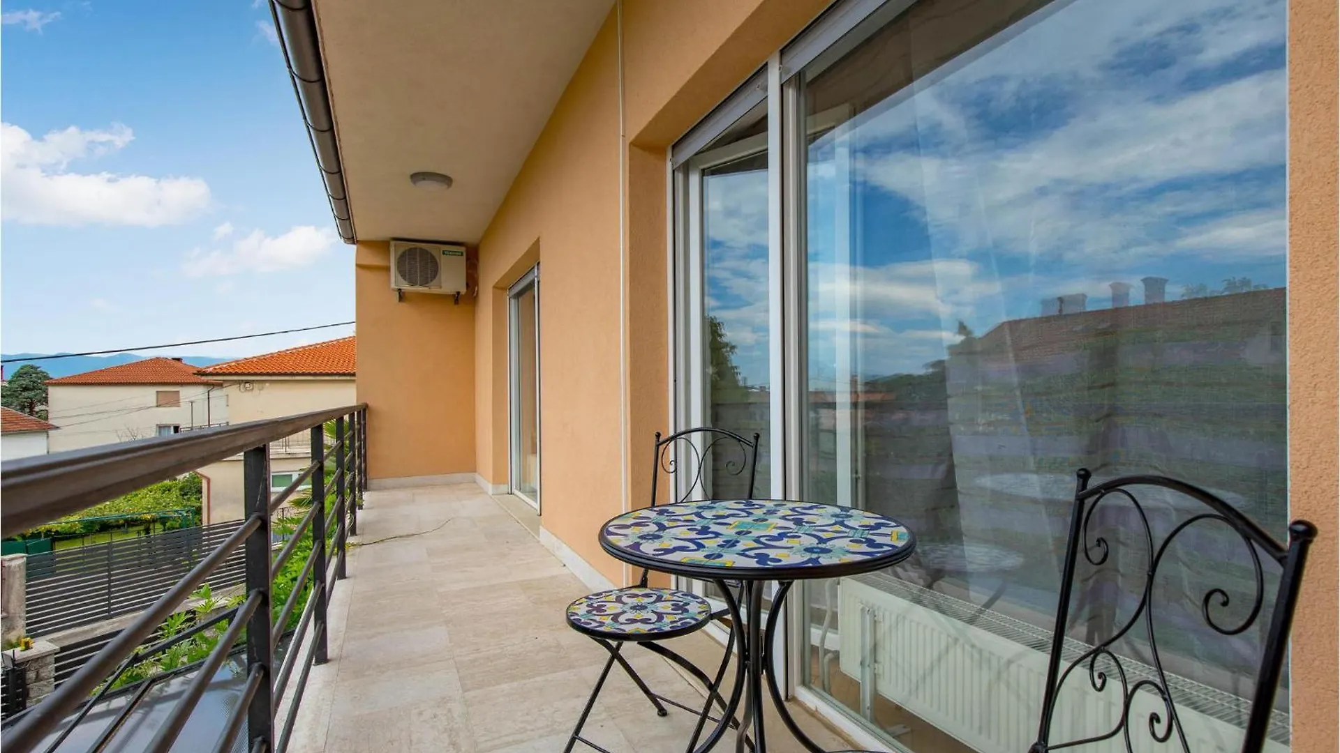 Nice Apartment In Rijeka With Wifi 0*,  Croácia